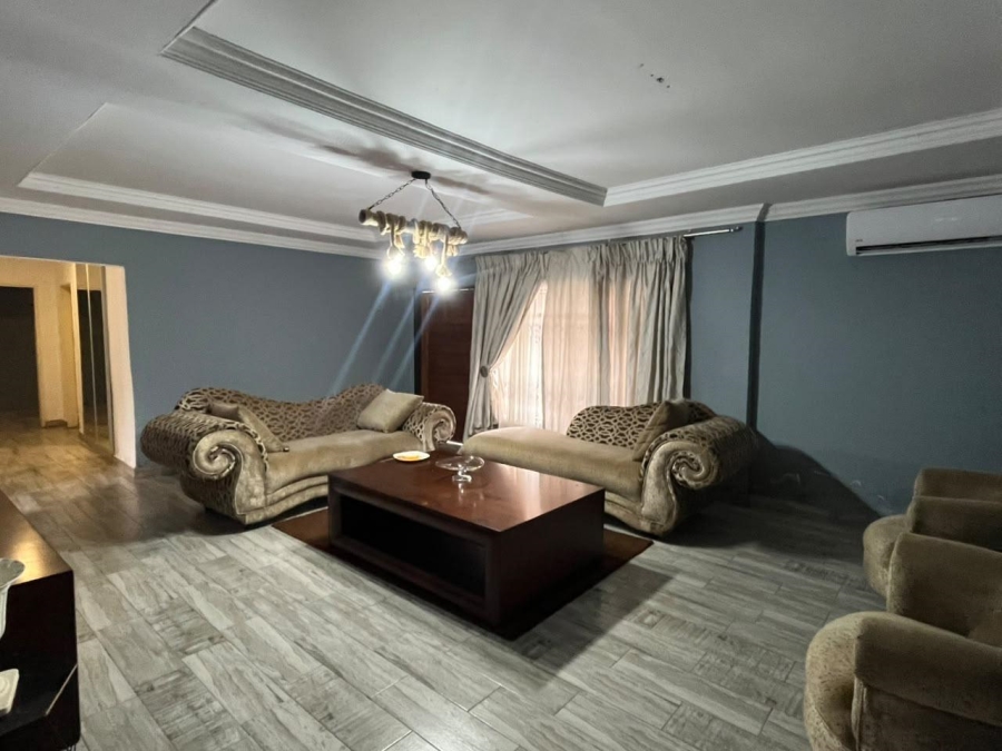 5 Bedroom Property for Sale in Shayandima Limpopo