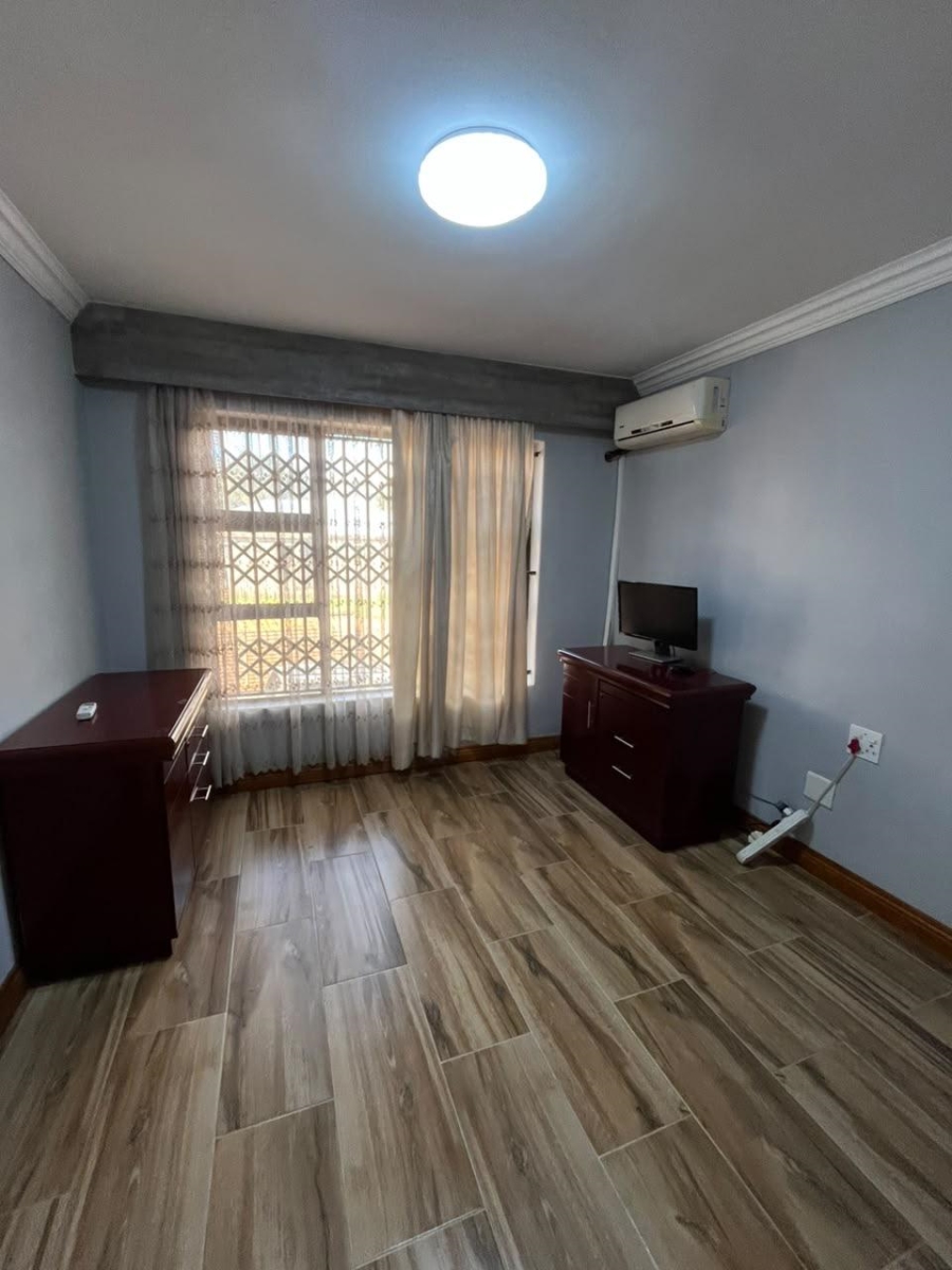 6 Bedroom Property for Sale in Tshisahulu Limpopo