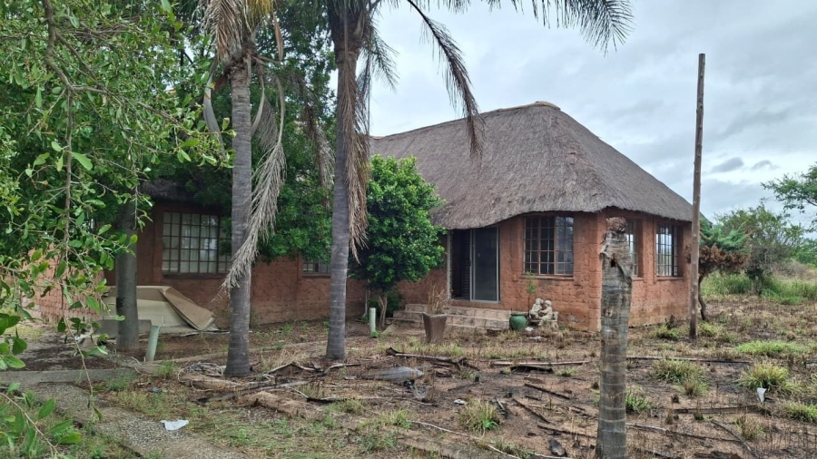 7 Bedroom Property for Sale in Roodepoort AH Limpopo