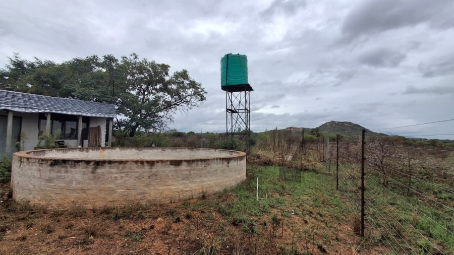 7 Bedroom Property for Sale in Roodepoort AH Limpopo