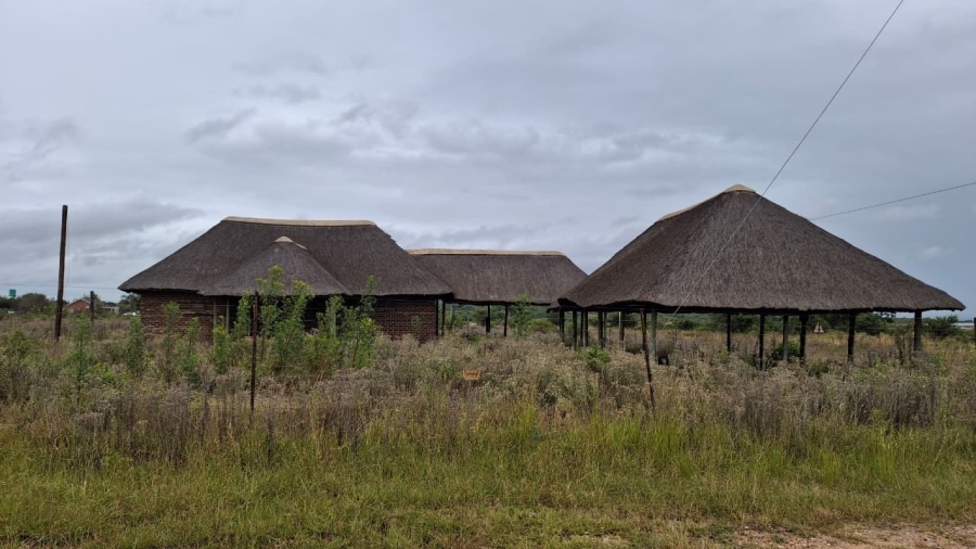 7 Bedroom Property for Sale in Roodepoort AH Limpopo