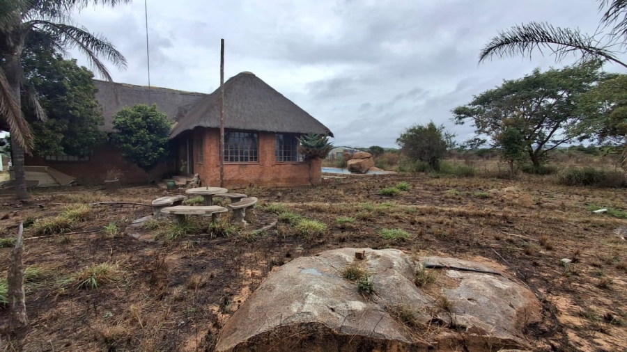 7 Bedroom Property for Sale in Roodepoort AH Limpopo