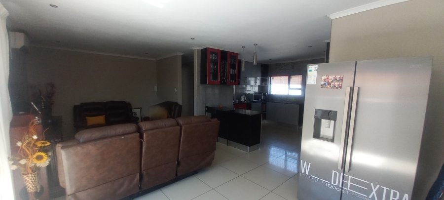 3 Bedroom Property for Sale in Rethabile Gardens Limpopo