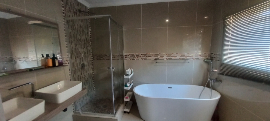3 Bedroom Property for Sale in Rethabile Gardens Limpopo