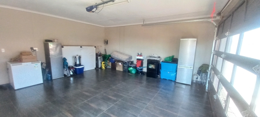 3 Bedroom Property for Sale in Rethabile Gardens Limpopo