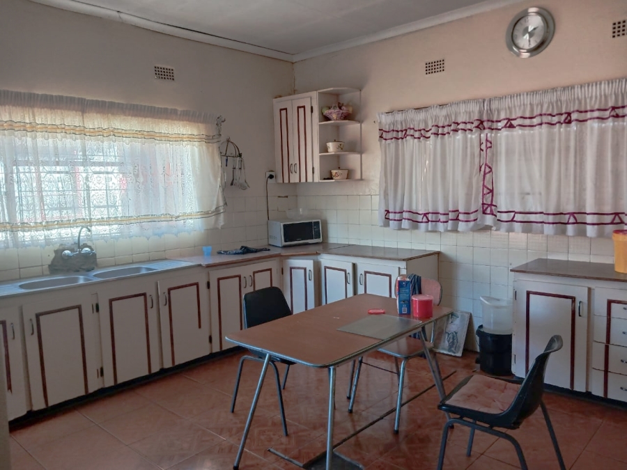 3 Bedroom Property for Sale in Seshego C Limpopo