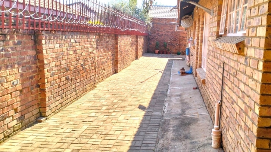 3 Bedroom Property for Sale in Modimolle Limpopo