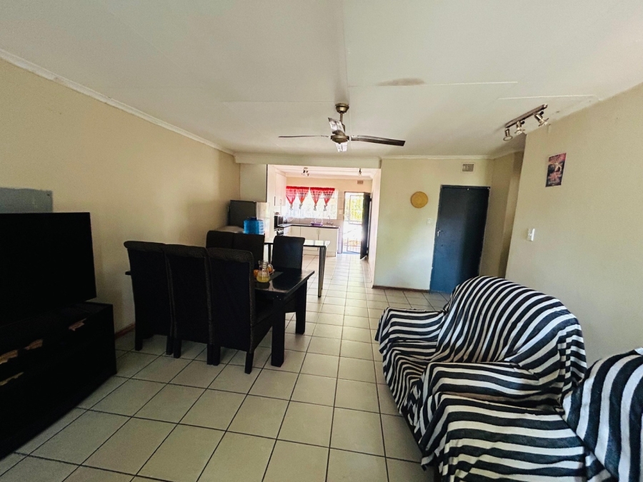 2 Bedroom Property for Sale in Mokopane Central Limpopo