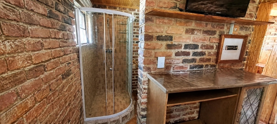 6 Bedroom Property for Sale in Planknek A H Limpopo