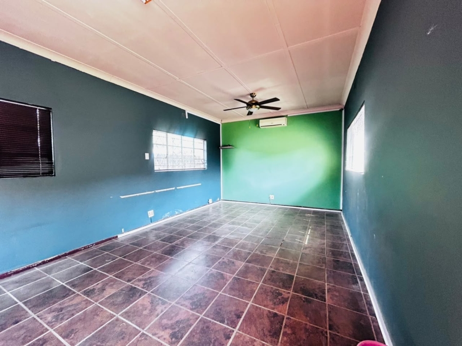 4 Bedroom Property for Sale in Impala Park Limpopo