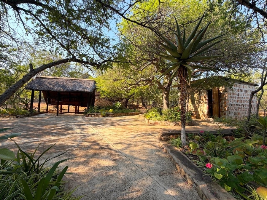 3 Bedroom Property for Sale in Ndlovumzi Limpopo