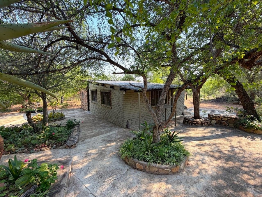 3 Bedroom Property for Sale in Ndlovumzi Limpopo