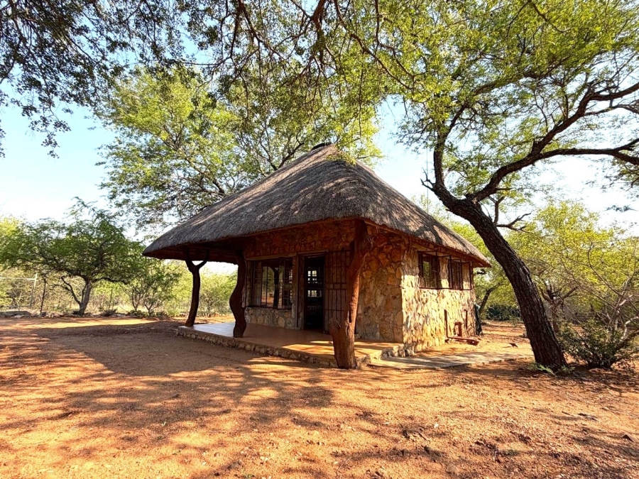 3 Bedroom Property for Sale in Ndlovumzi Limpopo