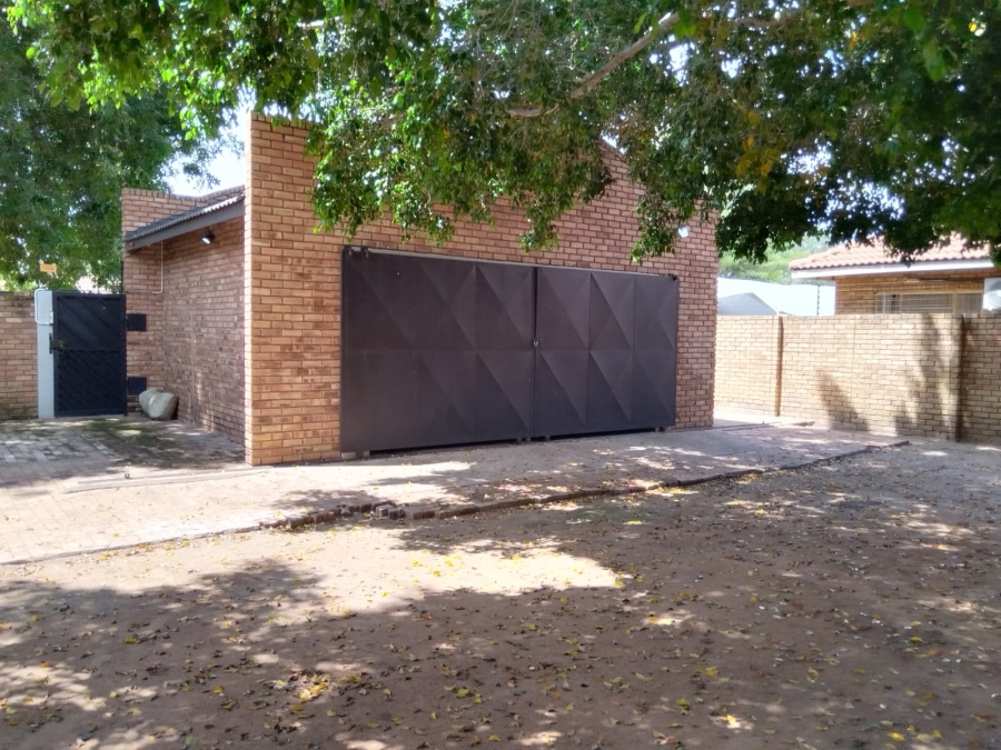 To Let 2 Bedroom Property for Rent in Onverwacht Limpopo