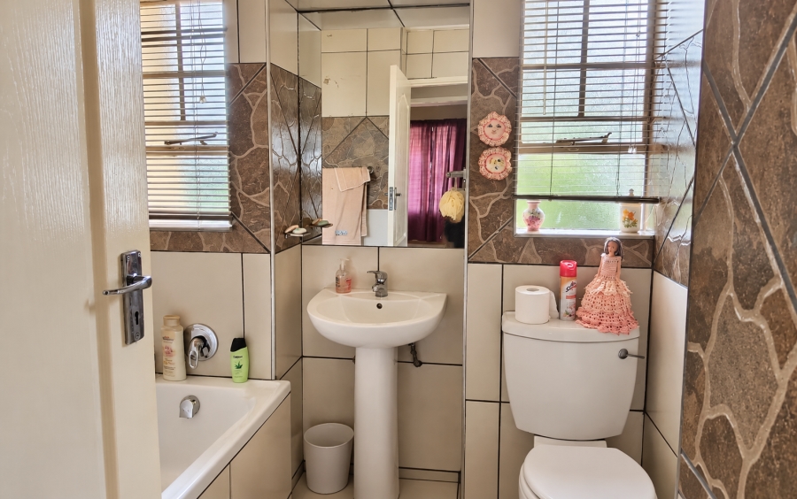 2 Bedroom Property for Sale in Mookgopong Rural Limpopo