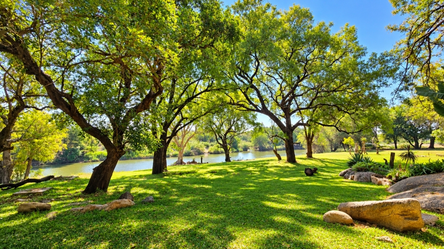 Commercial Property for Sale in Hoedspruit Rural Limpopo