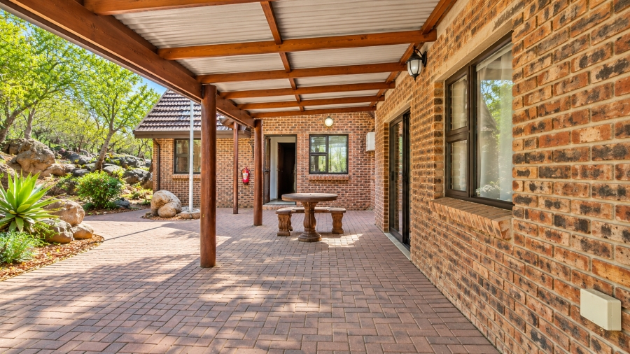 Commercial Property for Sale in Hoedspruit Rural Limpopo