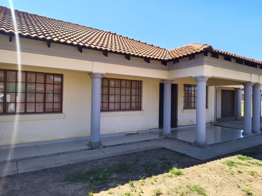 3 Bedroom Property for Sale in Modimolle Limpopo