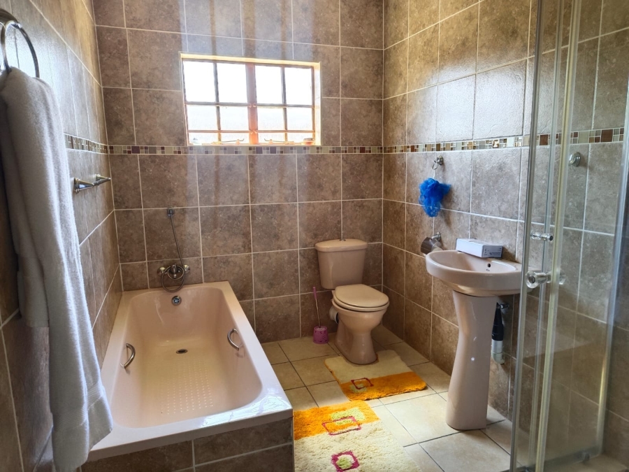 3 Bedroom Property for Sale in Modimolle Limpopo
