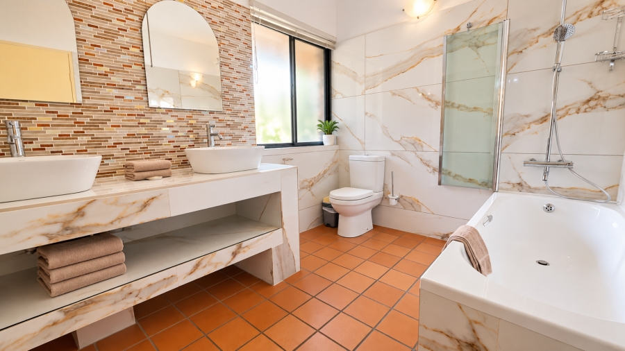 3 Bedroom Property for Sale in Hoedspruit Rural Limpopo