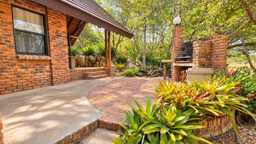 3 Bedroom Property for Sale in Hoedspruit Rural Limpopo