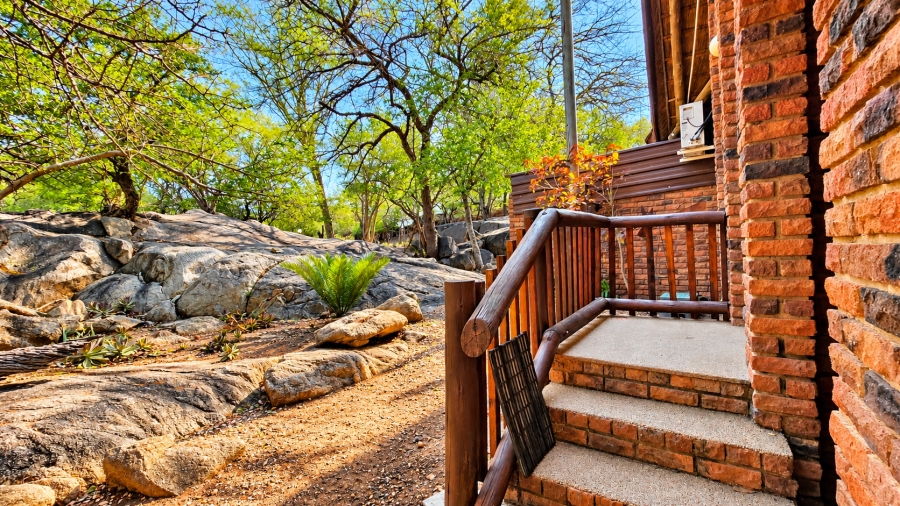 3 Bedroom Property for Sale in Hoedspruit Rural Limpopo