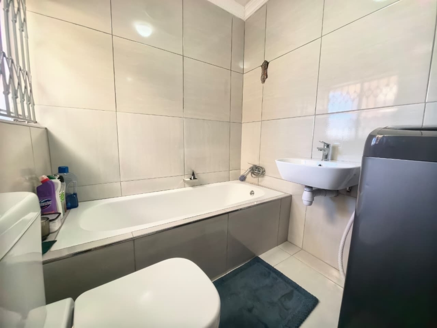 3 Bedroom Property for Sale in Penina Park Limpopo