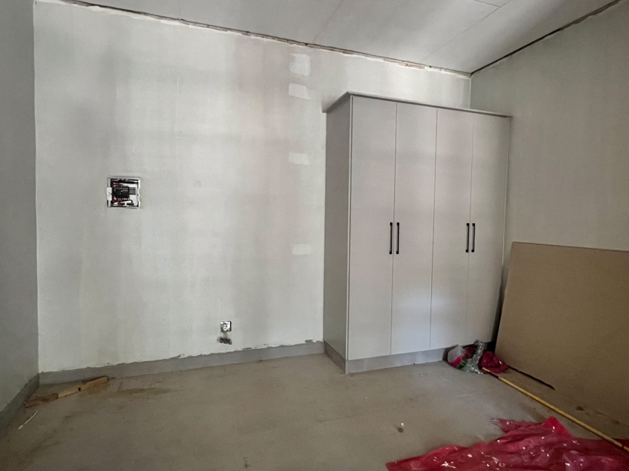 To Let 1 Bedroom Property for Rent in Trim Park Limpopo