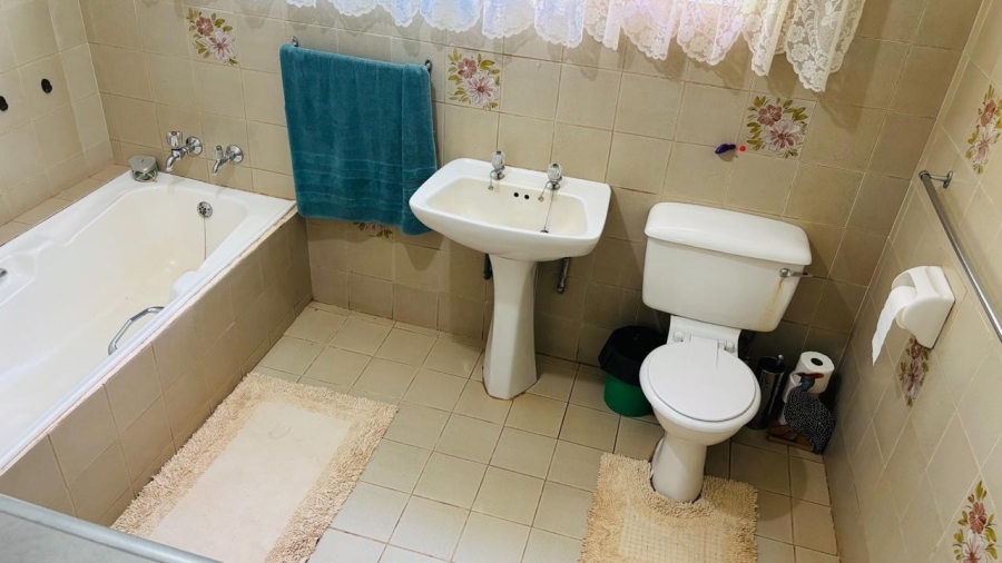 4 Bedroom Property for Sale in Impala Park Limpopo