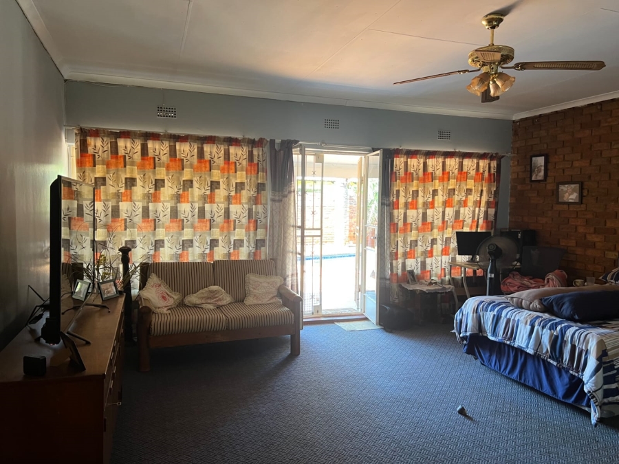 3 Bedroom Property for Sale in Chroompark Limpopo