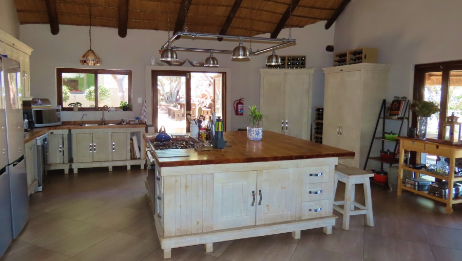 6 Bedroom Property for Sale in Modimolle Limpopo