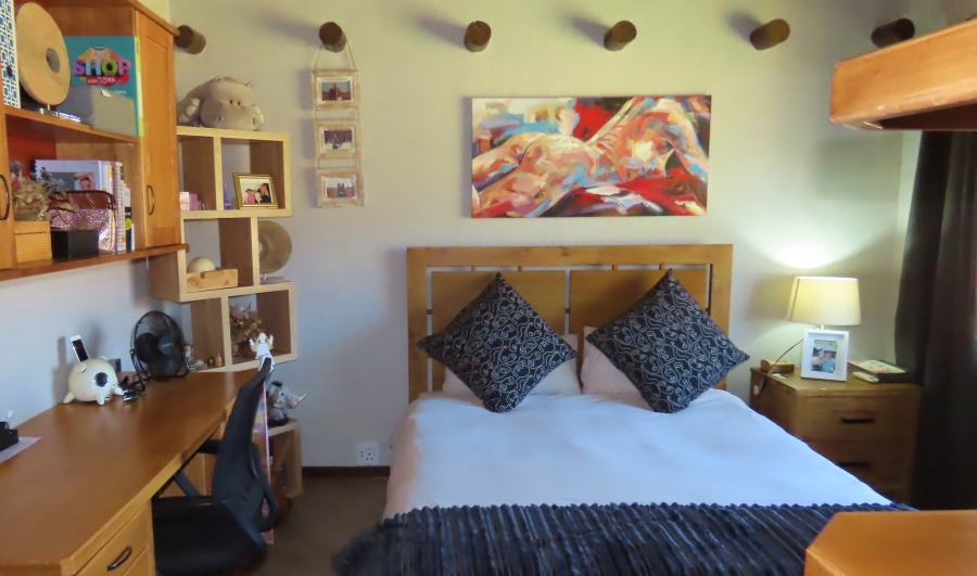 6 Bedroom Property for Sale in Modimolle Limpopo