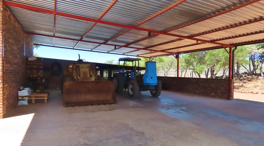 6 Bedroom Property for Sale in Modimolle Limpopo