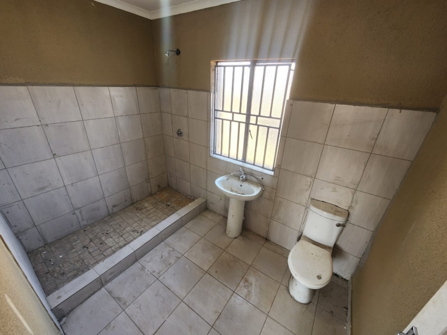 To Let 3 Bedroom Property for Rent in Lebowakgomo Zone P Limpopo