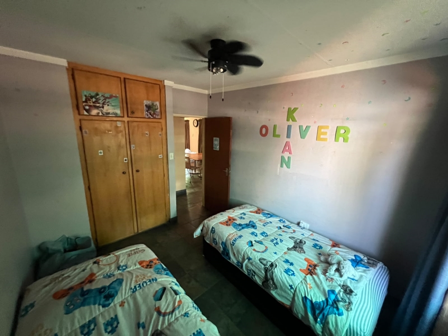 3 Bedroom Property for Sale in Chroompark Limpopo