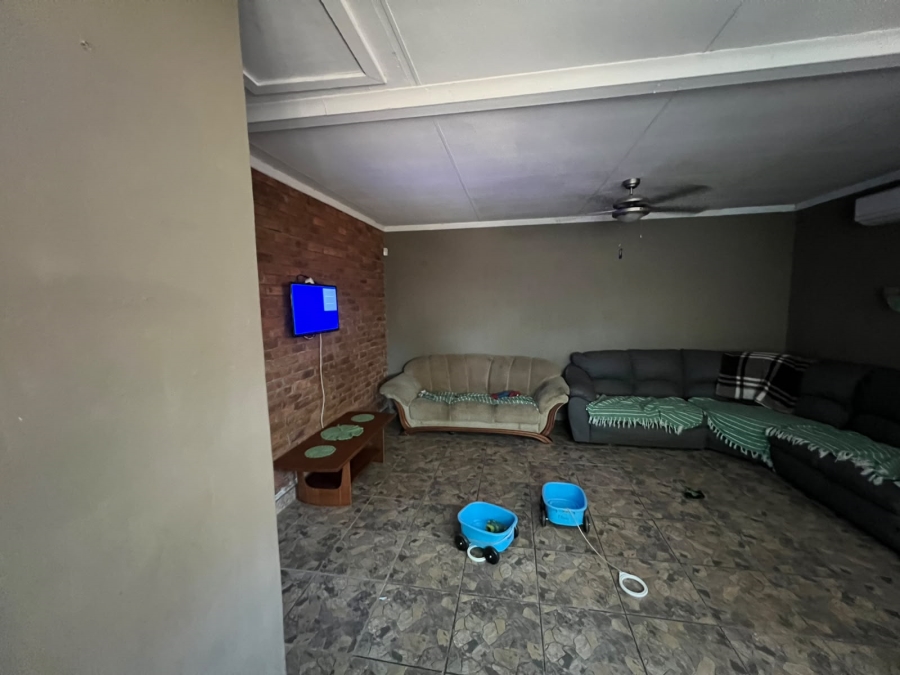 3 Bedroom Property for Sale in Chroompark Limpopo