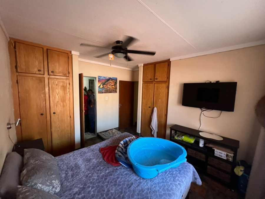3 Bedroom Property for Sale in Chroompark Limpopo