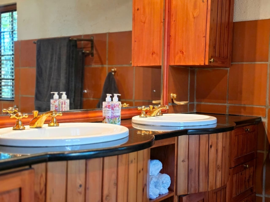4 Bedroom Property for Sale in Broadlands Estate Limpopo