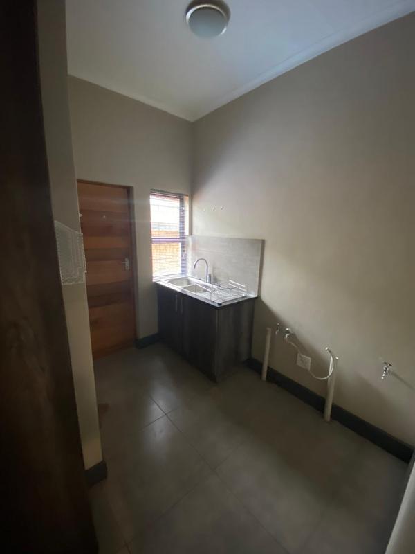 To Let 3 Bedroom Property for Rent in Kameeldoringpark Limpopo