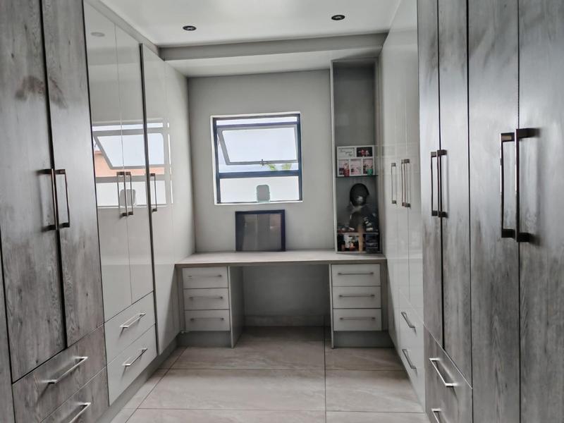 5 Bedroom Property for Sale in Celtic Meadows Limpopo