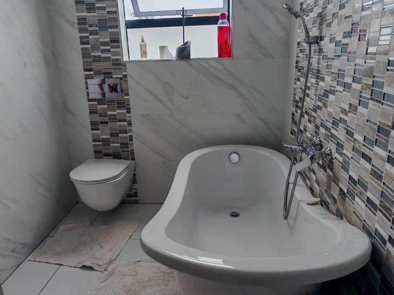 5 Bedroom Property for Sale in Celtic Meadows Limpopo