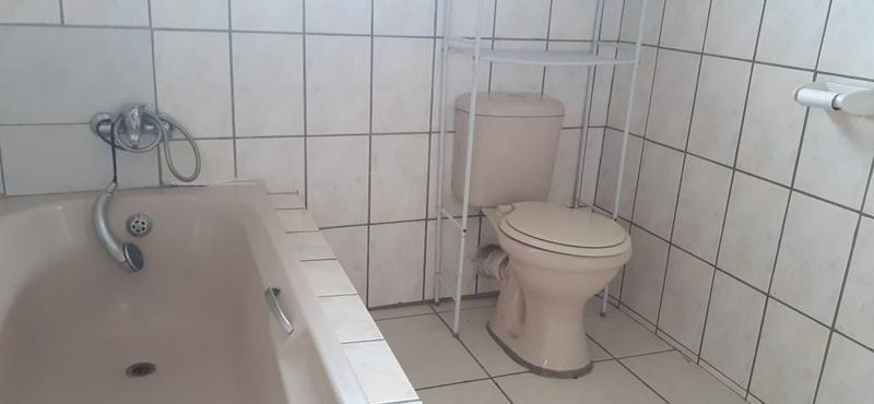 To Let 4 Bedroom Property for Rent in Seshego C Limpopo