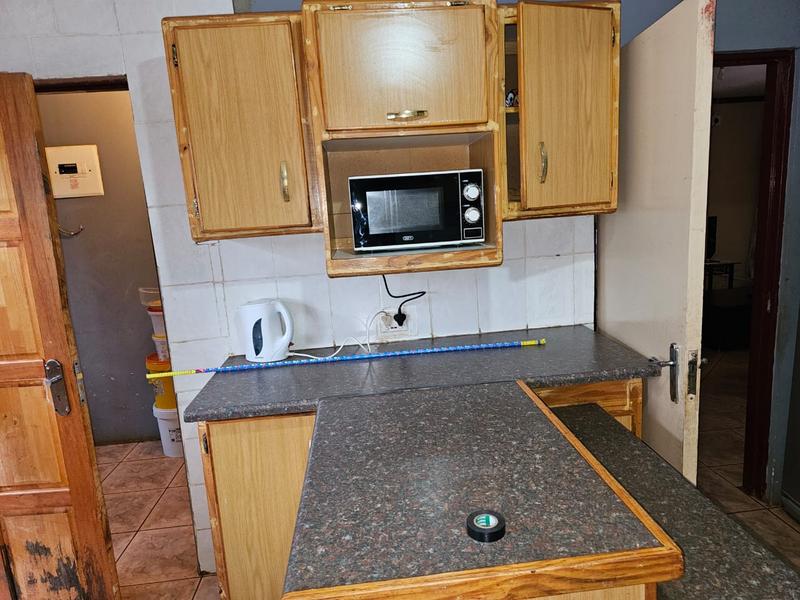 To Let 3 Bedroom Property for Rent in Tshisahulu Limpopo