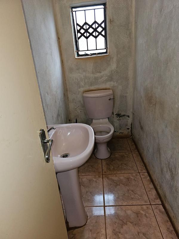 To Let 3 Bedroom Property for Rent in Tshisahulu Limpopo