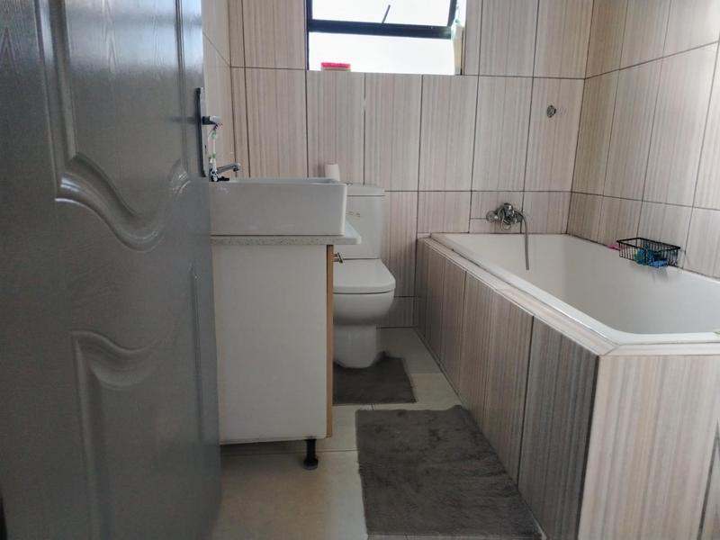 3 Bedroom Property for Sale in Mahlasedi Park Limpopo