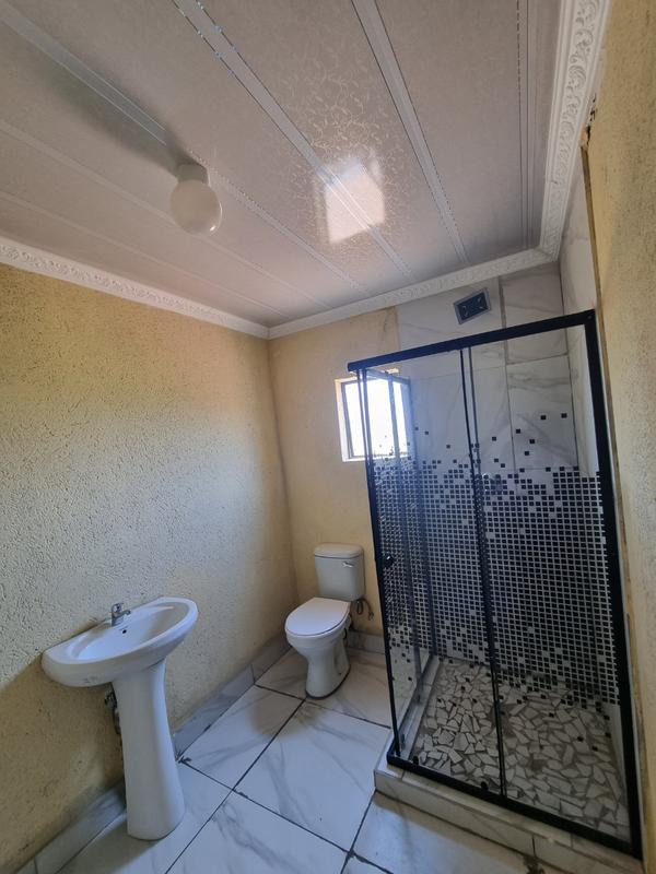 To Let 2 Bedroom Property for Rent in Mankweng Limpopo