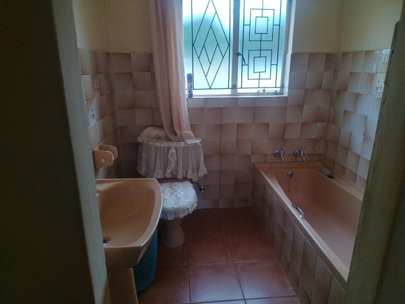 To Let 4 Bedroom Property for Rent in Mankweng Limpopo