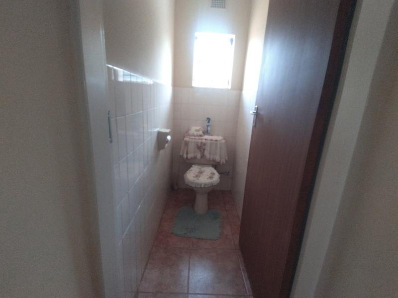 To Let 4 Bedroom Property for Rent in Mankweng Limpopo