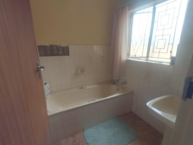 To Let 4 Bedroom Property for Rent in Mankweng Limpopo
