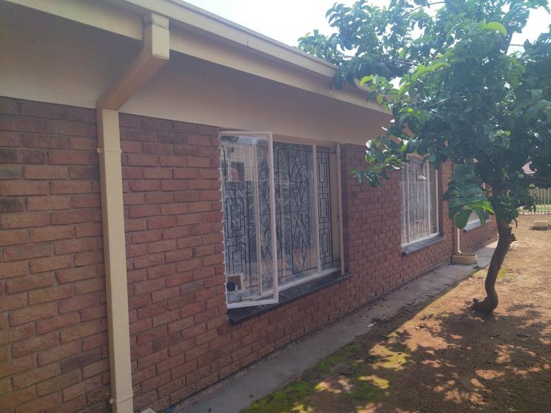 To Let 4 Bedroom Property for Rent in Mankweng Limpopo
